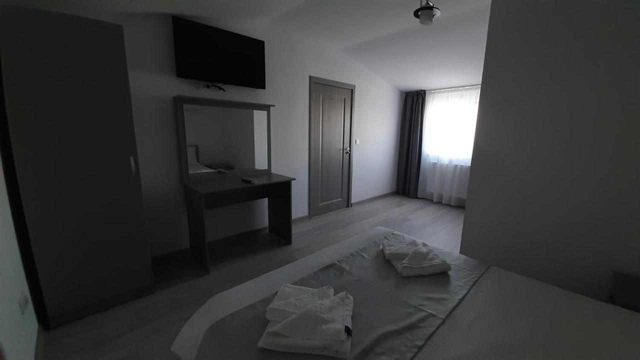 Dnk Residence Simila ภายนอก รูปภาพ